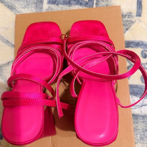 Pink neon sandals like new, size 40, thick heel