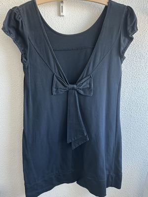 Regalinas dress used, dark gray, short with open back and bow