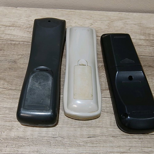 Philips Toshiba LG remote controls used, unknown functionality