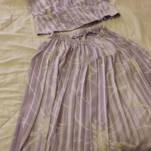 Lilac Top and Skirt Set like new, romantic style