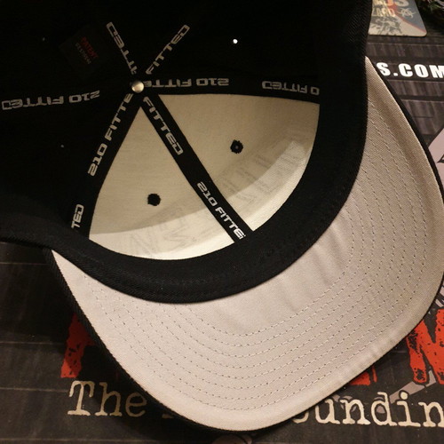 Sullen Art hat new, black with silver details