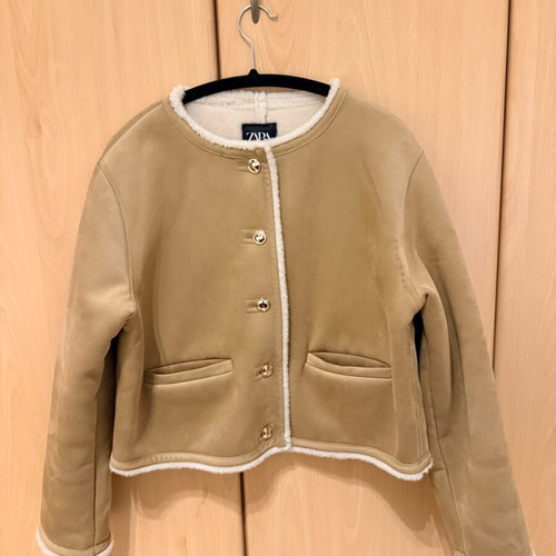 Zara Honey Short Coat With Fur Lining Like New