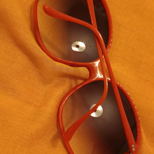 Tortoise sunglasses like new, seventies design, terracotta color