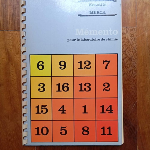 Mémento pour le laboratoire de chimie book, like new, French