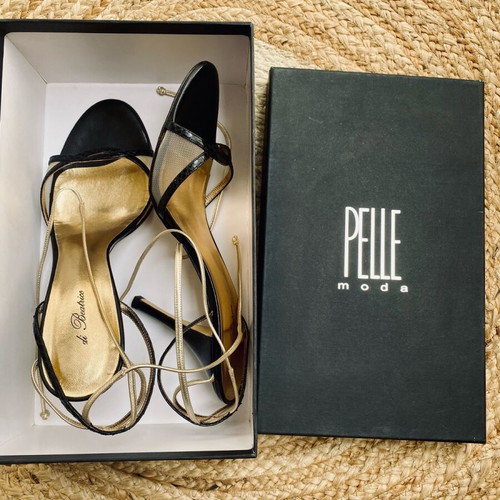 Pelle Moda Di Beatrice lace-up high-heels like new, black and gold