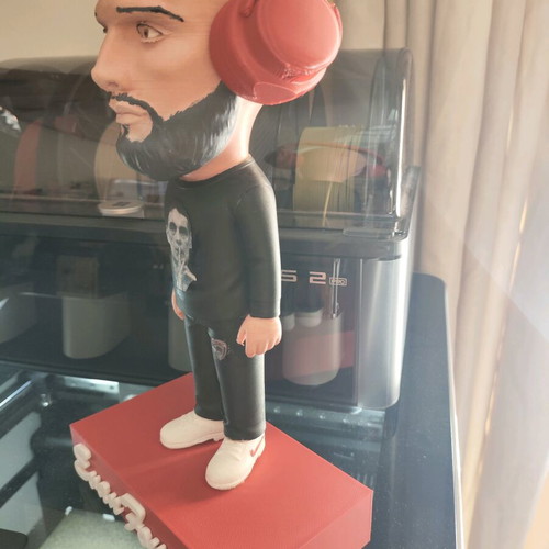 Evan Fournier 3D print with PLA 28 cm hand-painted made to order