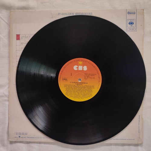 17 Golden Memories vinyl record used, rock