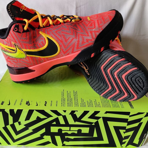 Nike LBJ NXXT Genisus basketball shoes new, size 42.5, black/orange