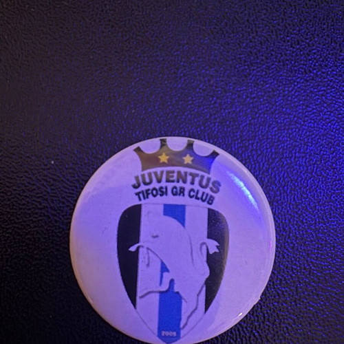 Juventus tifosi GR Club pin