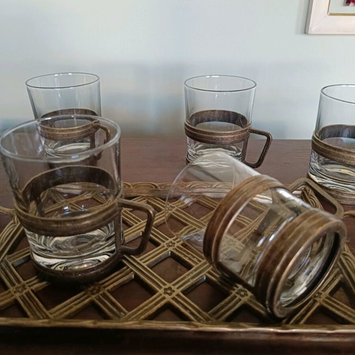 Bronze tray with 6 tea glasses like new