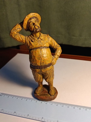Decorative figurine from Spain like new