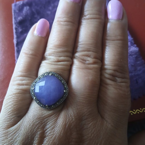 Ring with rare purple qade and marcasite in 925 silver, size 17.5mm, Spanish brand like new