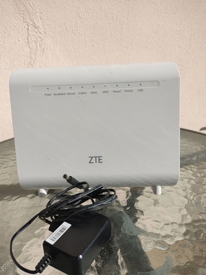 ZTE router μεταχειρισμένο