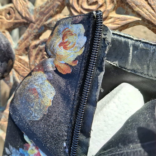 Floral Velvet Boots CHRYSANTHOU like new, size 38