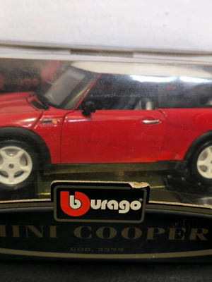 Bburago metal toy car 1:18 scale new