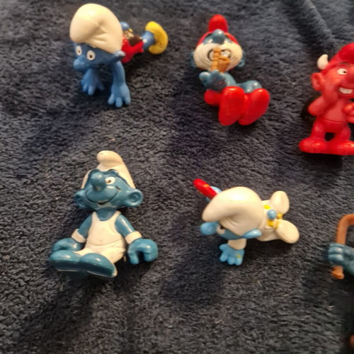 Peyo Smurfs figures used, full set