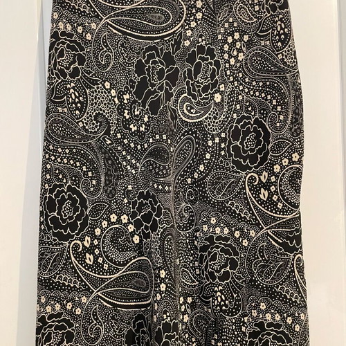 Berketex summer skirt used, UK 18 / EU 46, black and cream pattern