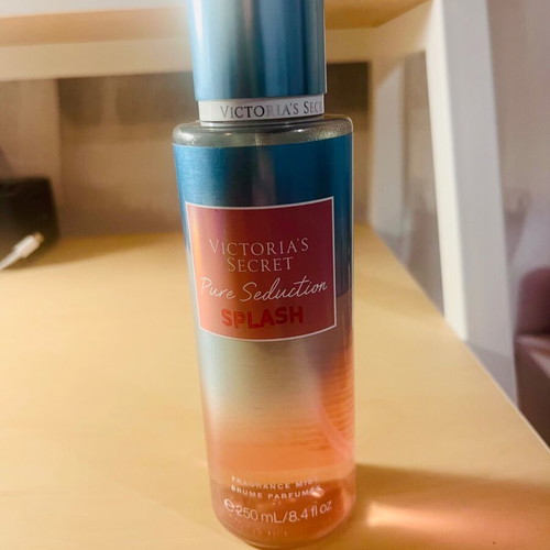 Victoria’s Secret Pure Seduction Splash Body Mist used 150 ml