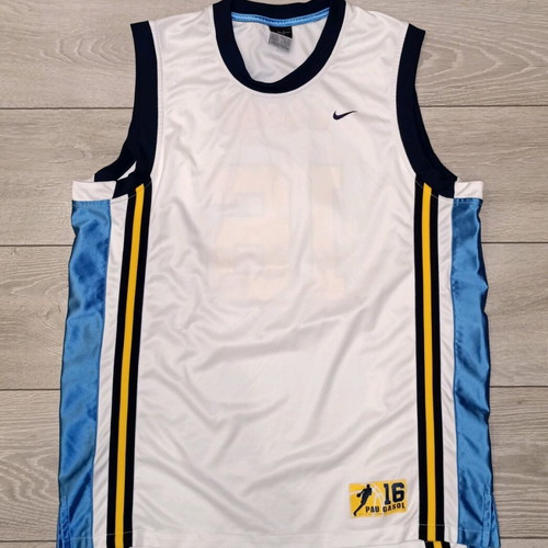 Pau Gasol Basketball Jersey used, authentic replica, size Medium
