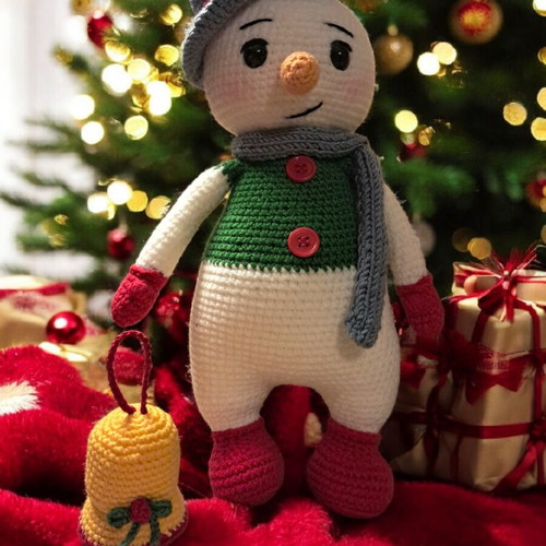 Snowman new, knitted 27 cm