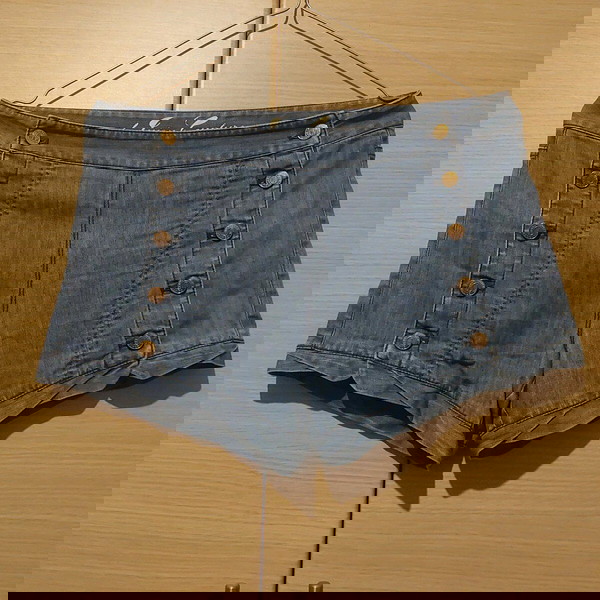 Vintage Juicy Couture τζιν σορτς με χρυσά κουμπάκια Size 27 / short denim shorts with gold buttons