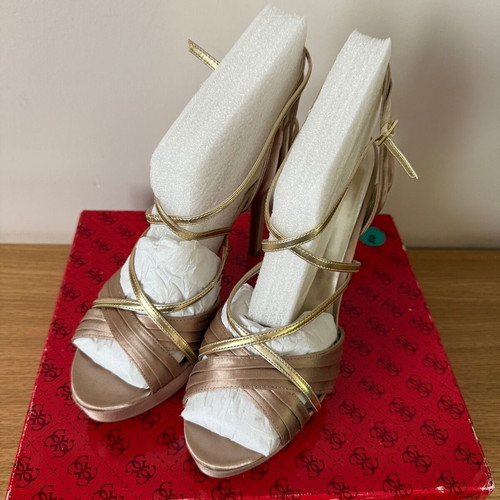 Guess satin platform sandals used, beige gold size 41