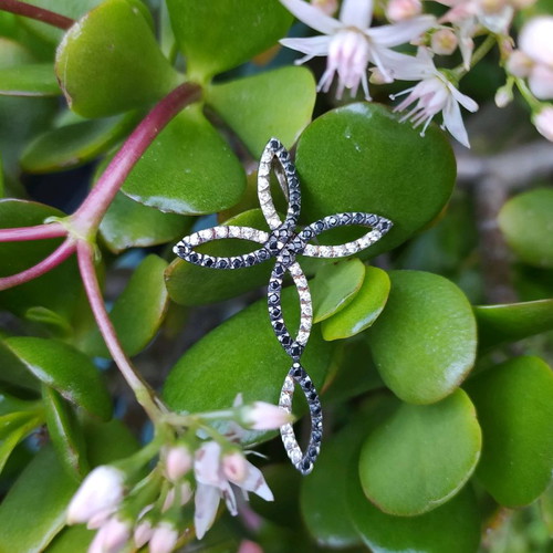 Silver cross 925 used with zircon