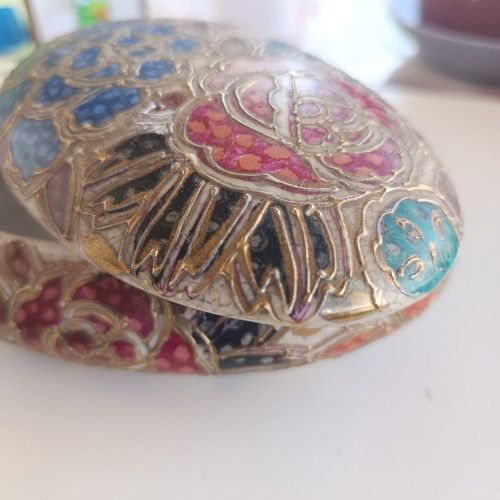 Vintage Royal Satsuma Porcelain Jewelry Box used, hand-painted with 24K gold