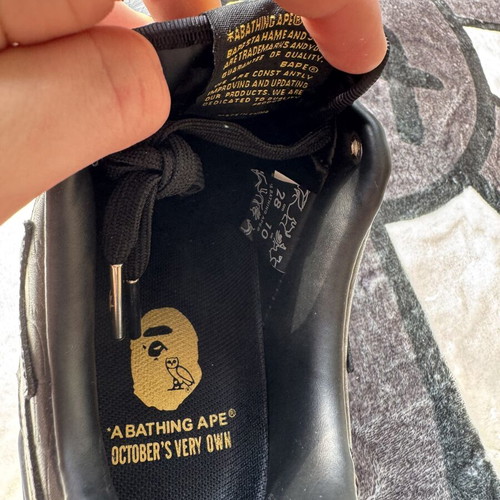 Bape x Ovo sneaker brand new, size 44, black and gold