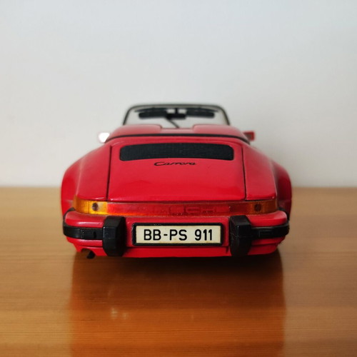 Vintage Porsche 911 Speedster Carrera κάμπριο Maisto 1:18 μεταχειρισμένο μεταλλικό μοντέλο