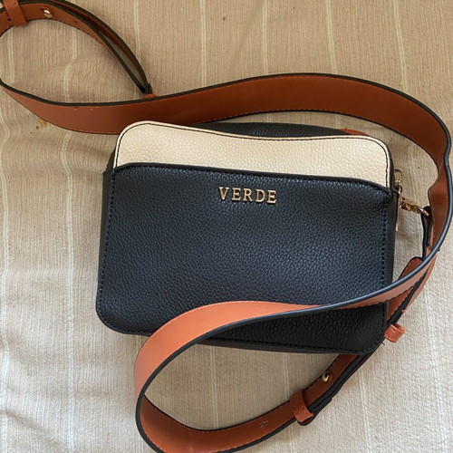 Verde crossbody bag like new, small, white and blue