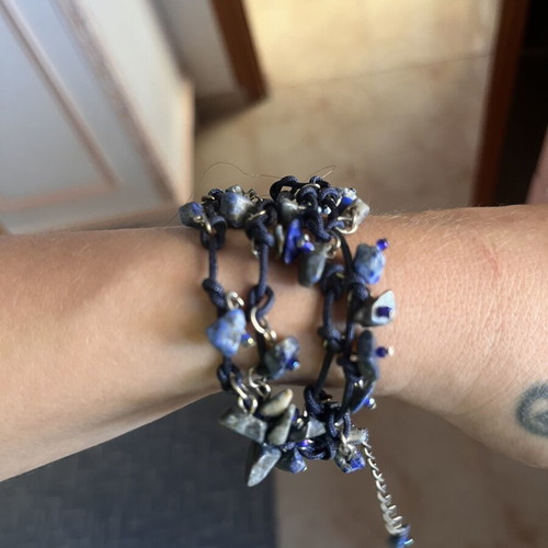 Bracelet handmade, like new, blue