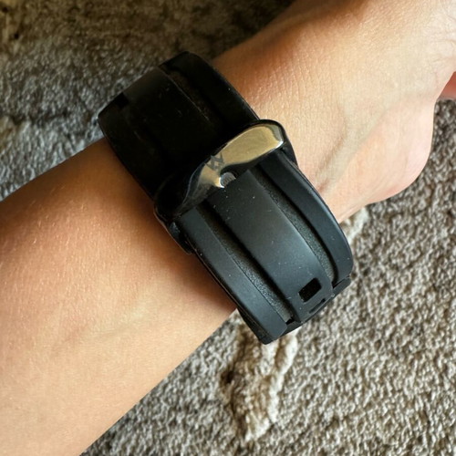 WatchMe unisex watch new, black rubber strap