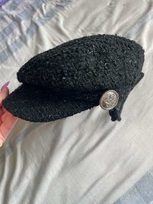 Beret new size M black