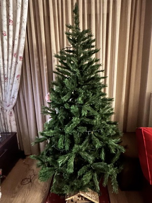 Christmas tree like new, pine imitation, height 190cm