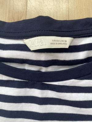 Zara striped navy T-shirt size L like new