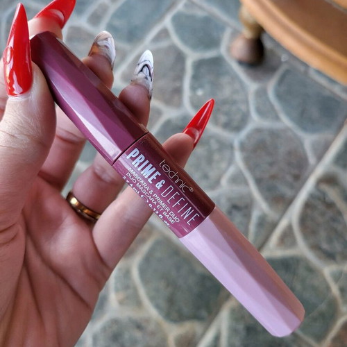 Mascara and primer new with silicone brush