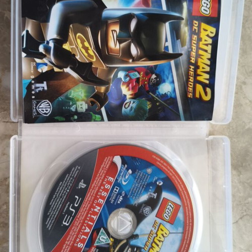 Batman 2 DC Super Heroes PS3 used with cover wear