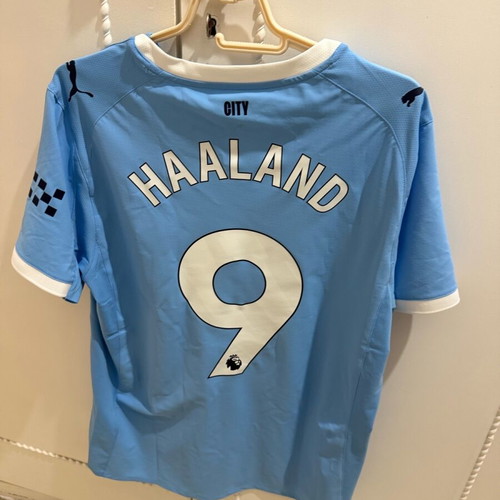 Manchester City authentic home jersey   2025/2026 Haaland