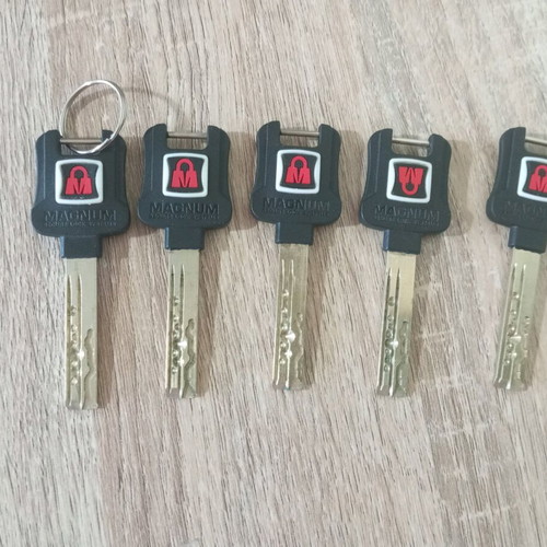 Lock new due to door replacement