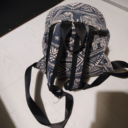 Backpack like new white and blue with elephant design