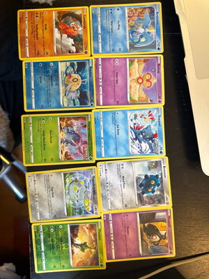 Pokémon basic cards NM, 10 pcs with Holo Articuno and Landorus