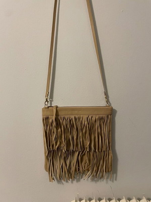 Stella Ritwaggen crossbody bag like new, beige