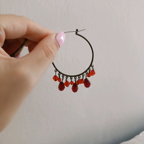 Hoop earrings with red stones like new