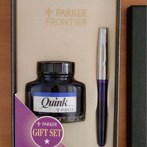 Parker Frontier Fountain Pen Gift Set 1997 new, made in USA