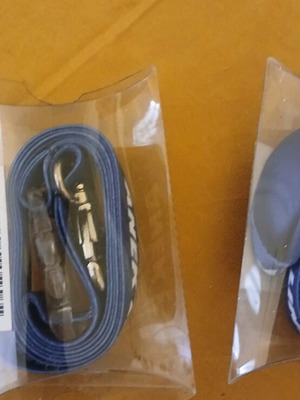 Anek strap for phone or keys new, blue