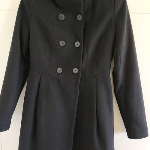 Zara black coat size Small like new, lined