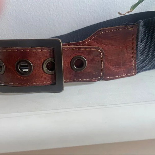 BsB belt with blue elastic and brown leather buckle