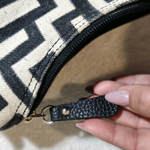 Crossbody bag used