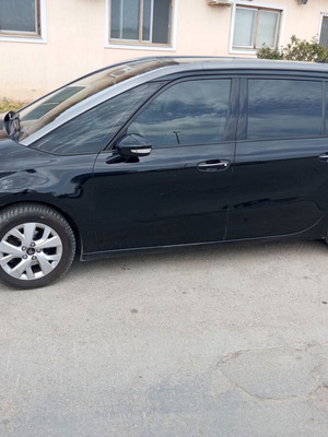 Citroen C4 Grand Picasso 2015 σαν καινούργιο, πετρελαιο, αυτόματο, μαύρο